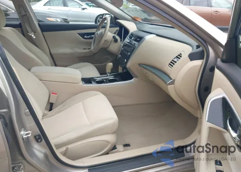 2013 Nissan Altima 2.5 S из США, поврежденный, VIN 1N4AL3AP8DC158234